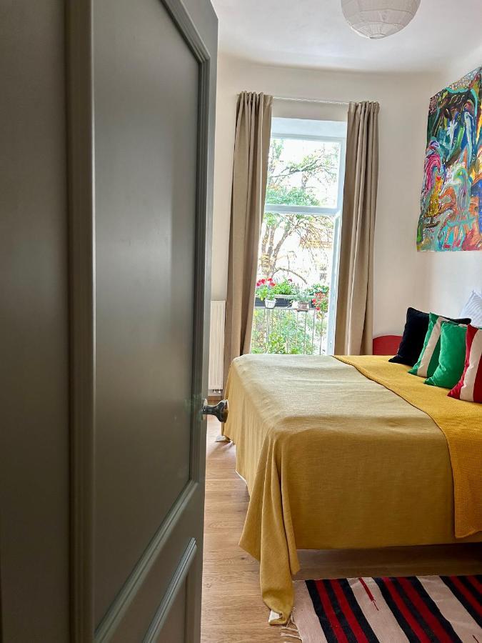 Green Balcony & King Size Bed 布拉格 外观 照片